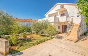 Gorgeous Apartment In Malinska With Wifi